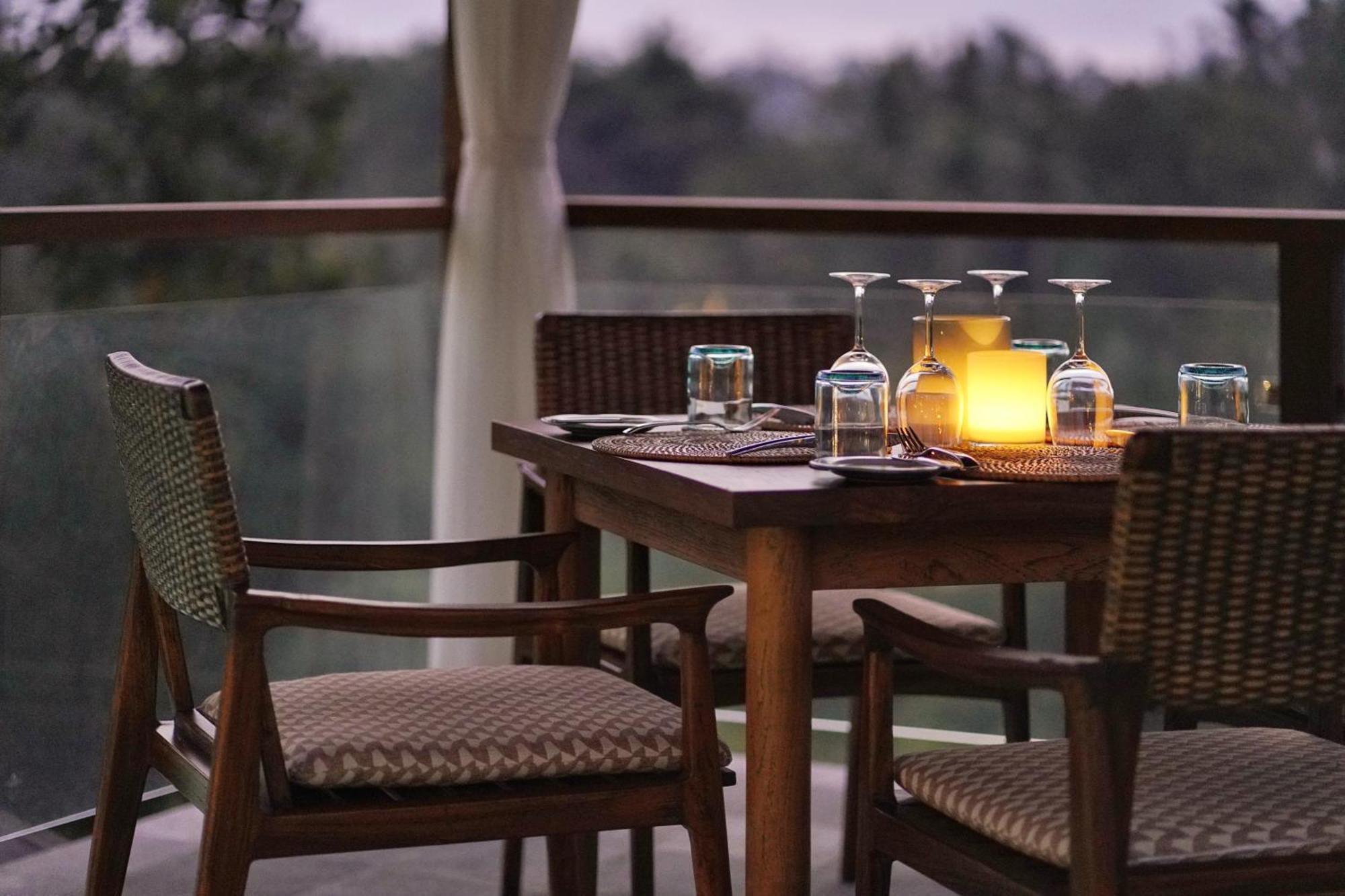 Tejaprana Bisma - CHSE Certified Ubud Exterior foto A table set for dinner