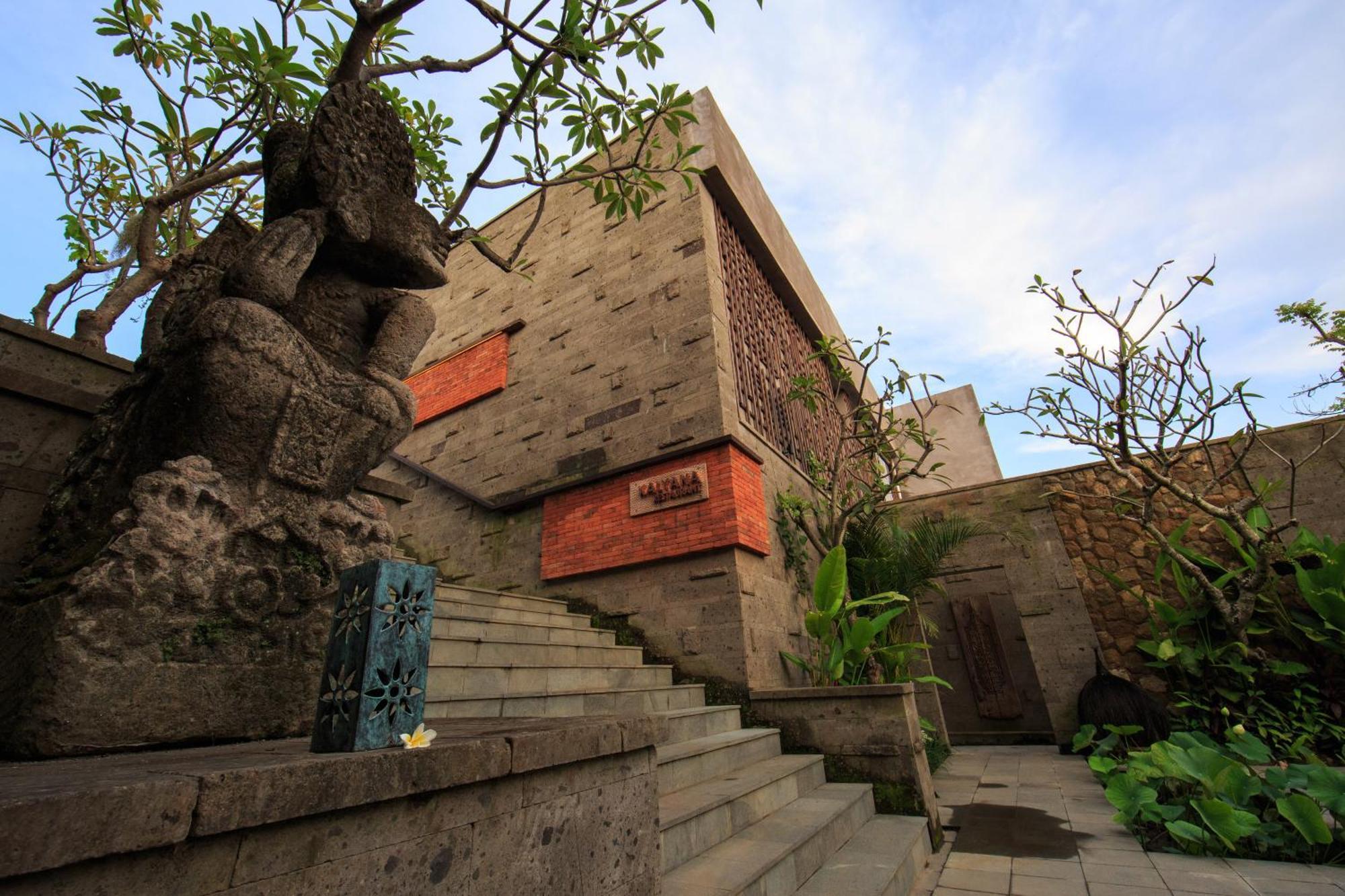 Tejaprana Bisma - CHSE Certified Ubud Exterior foto The museum's main entrance