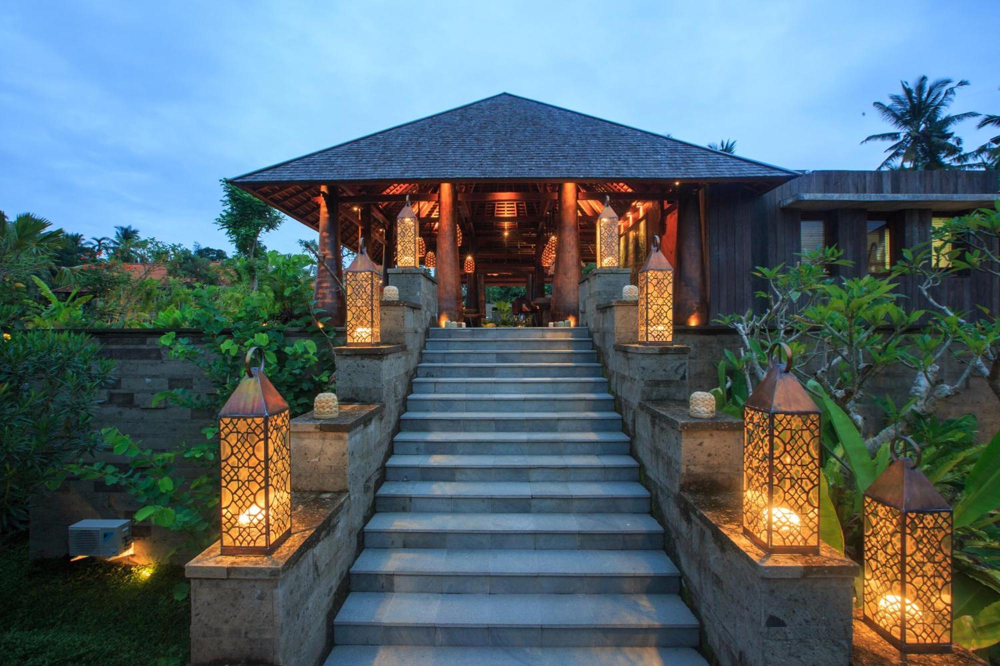 Tejaprana Bisma - CHSE Certified Ubud Exterior foto Entrance to the resort