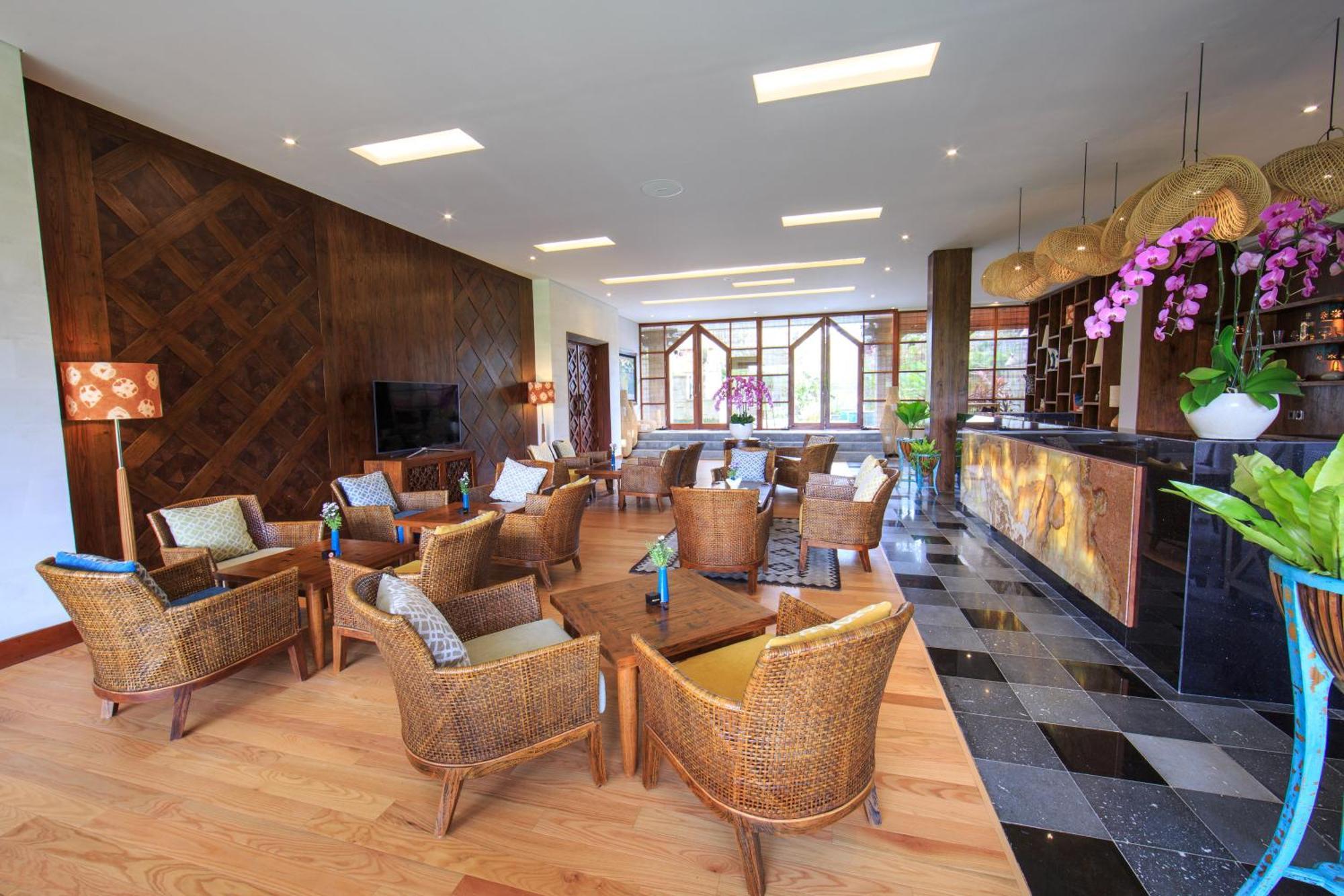 Tejaprana Bisma - CHSE Certified Ubud Exterior foto The lounge at the airport